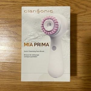 Clarisonic spinning cleansing brush